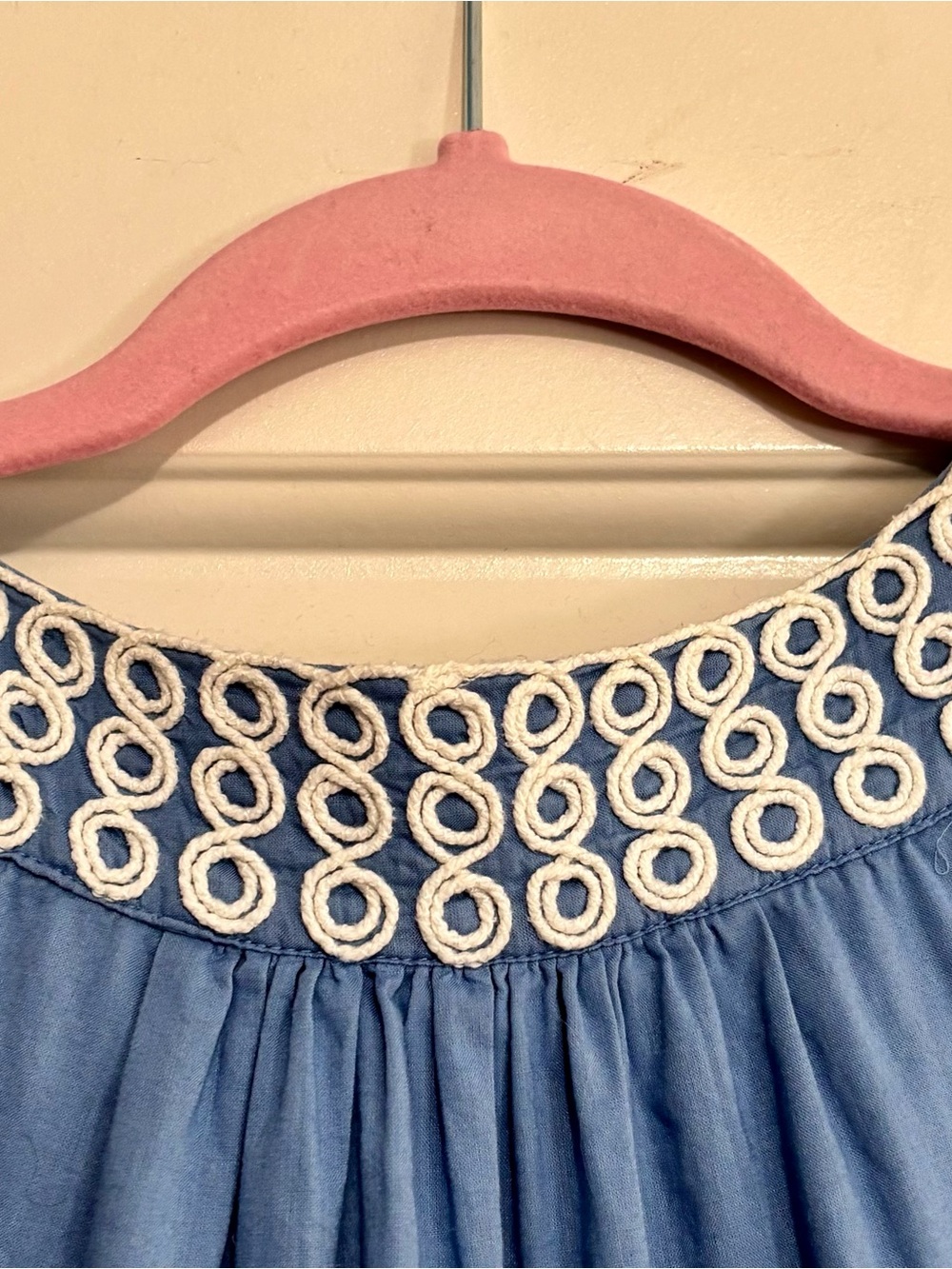 Boden 100% cotton Tiered Midi Dress with Embroidered Neckline, size 4 - Picture 8 of 9